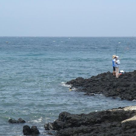 Park Beach Hotel Jeju Bagian luar foto