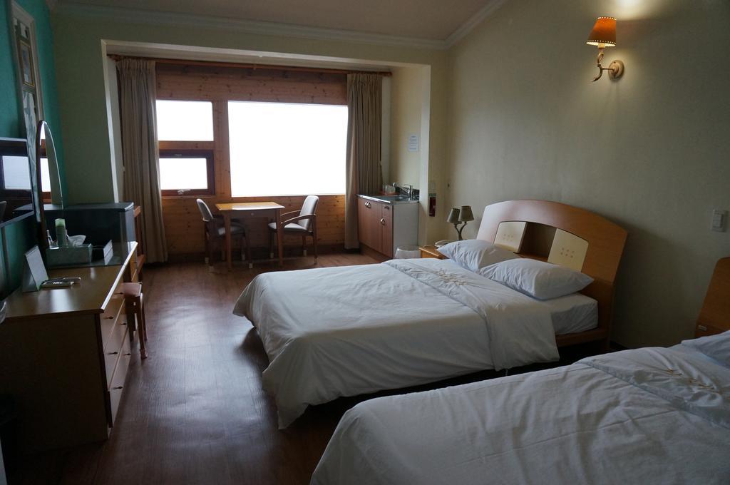 Park Beach Hotel Jeju Ruang foto