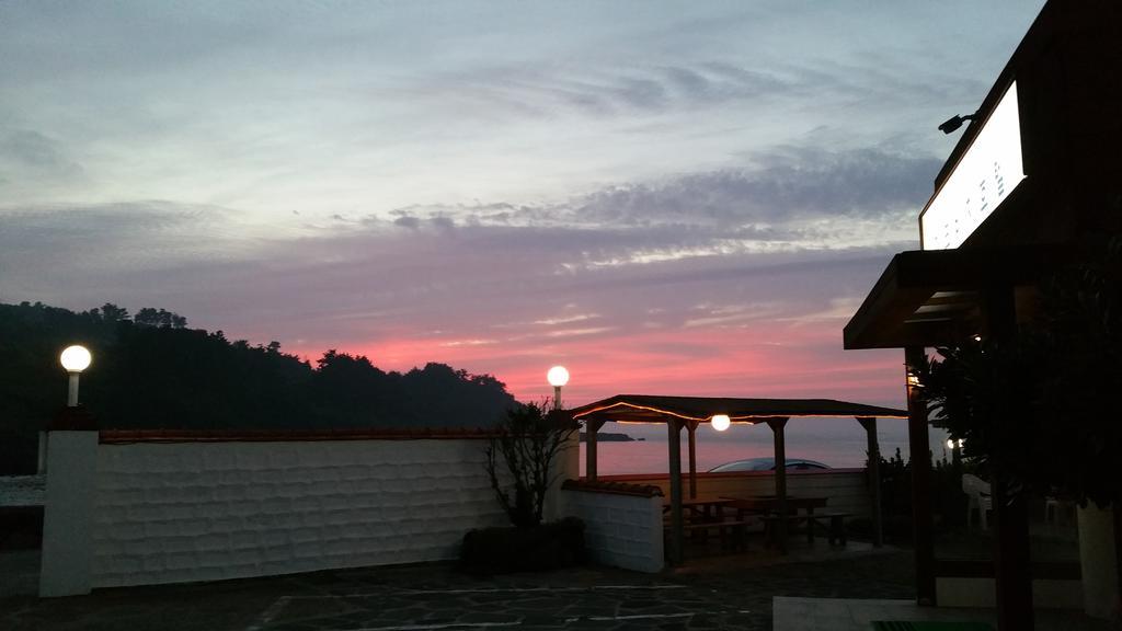 Park Beach Hotel Jeju Bagian luar foto
